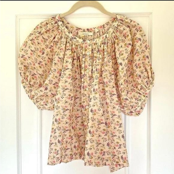 Doen June Top in Feathered Floral - Picture 5 of 11